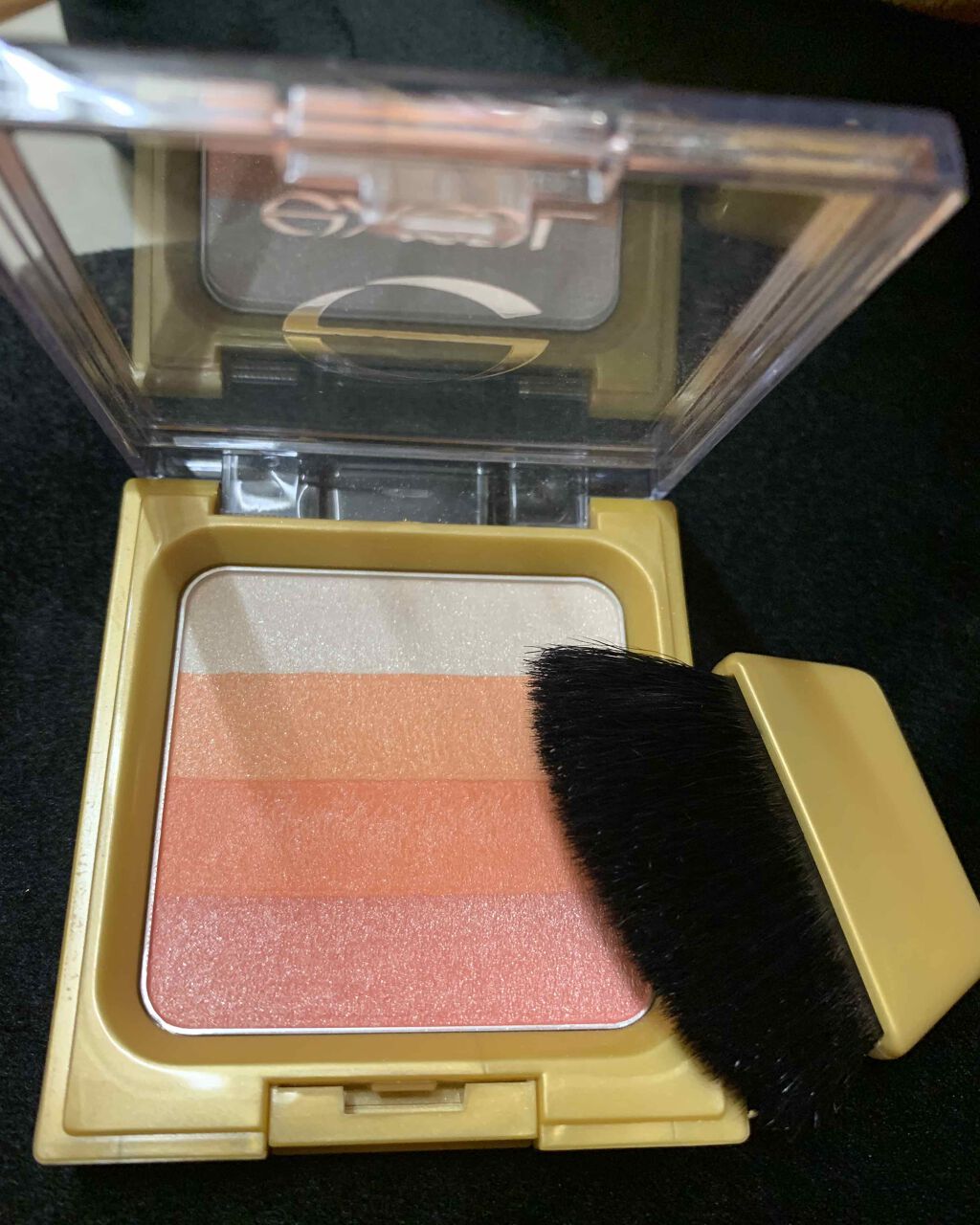 シャイニーパウダー N/excel/プレストパウダーを使ったクチコミ（2枚目）