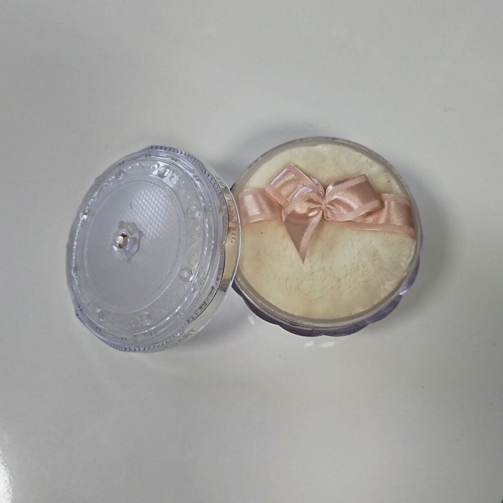 ジルスチュアート ルースパウダー N/JILL STUART/ルースパウダーを使ったクチコミ(1枚目)