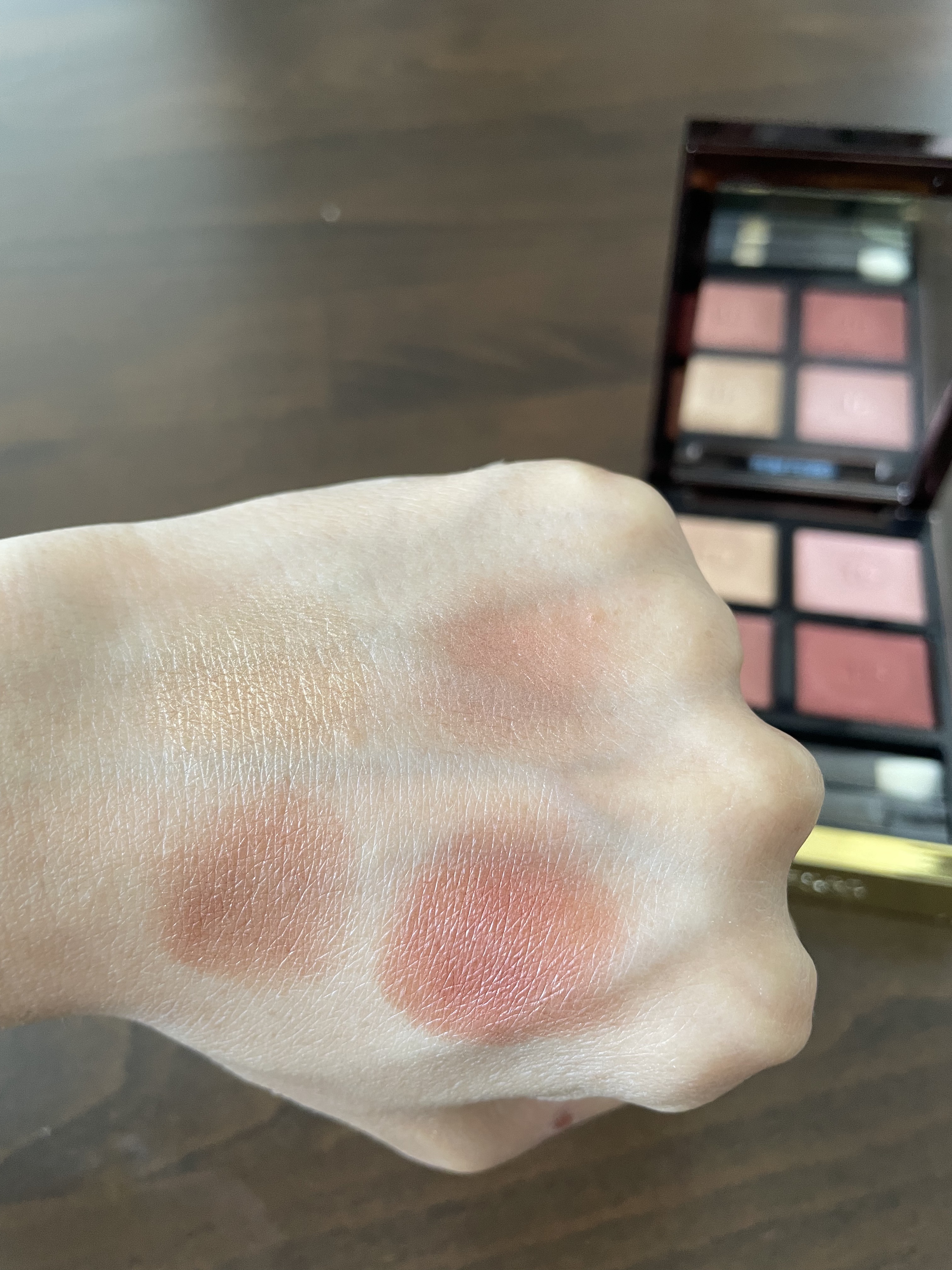 アイ カラー クォード 40A ゴールデンアワー/TOM FORD BEAUTY/アイシャドウパレットを使ったクチコミ（3枚目）