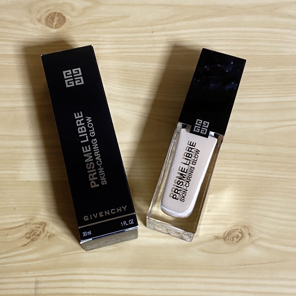 プリズム・リーブル・スキンケアリング・グロウ/GIVENCHY/リキッドファンデーションを使ったクチコミ（1枚目）