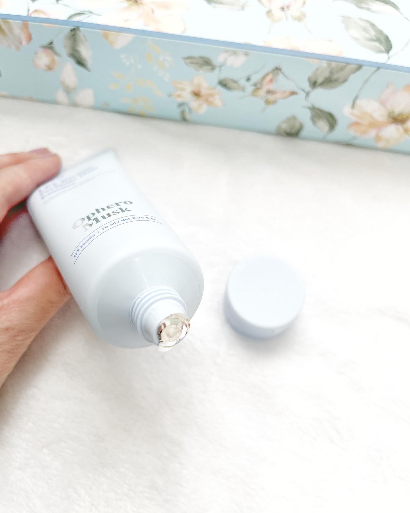 LPT Keratin パフュームヘアエッセンス Blooming Rose/Daleaf/ヘアミルクを使ったクチコミ(2枚目)