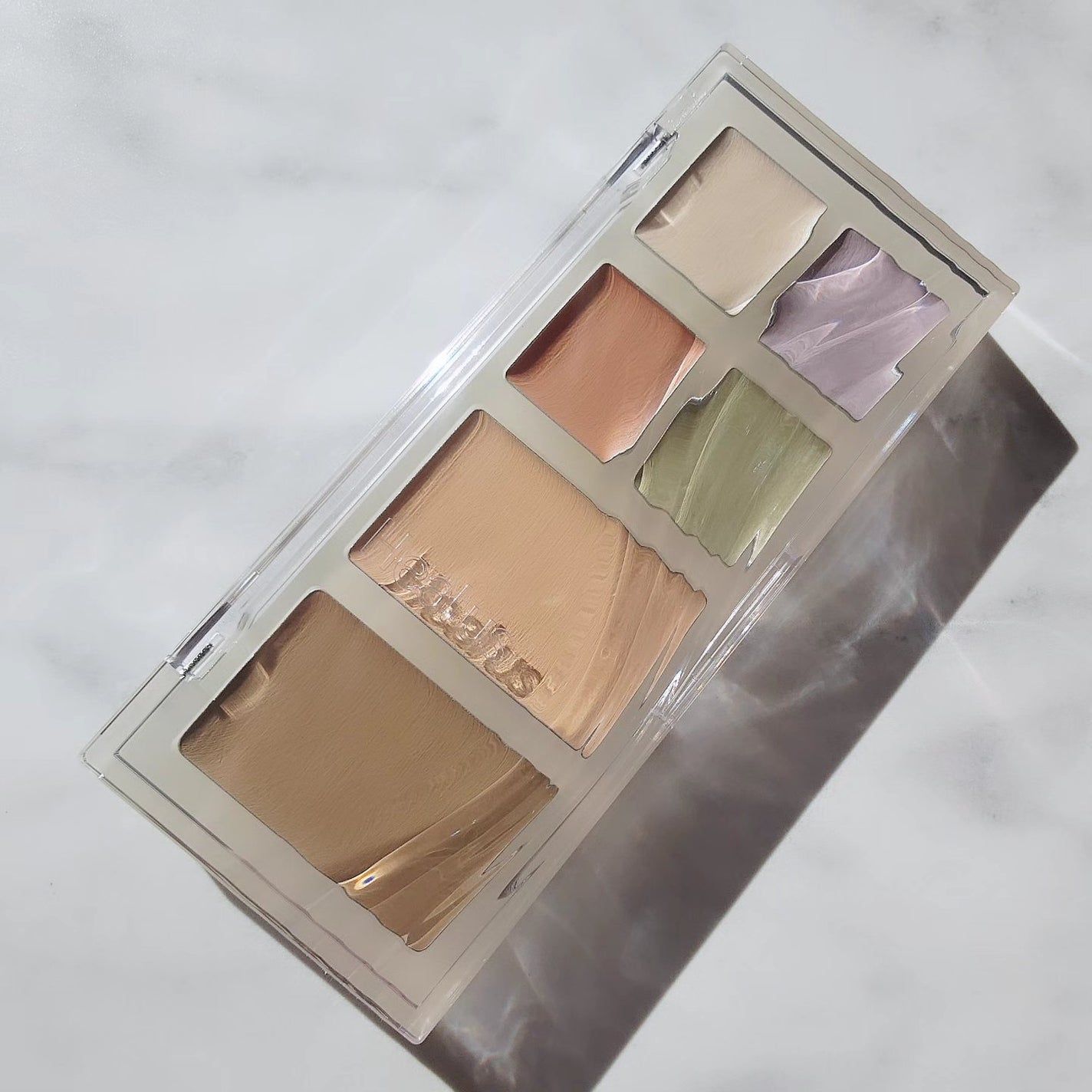 ブリージングコンシーラーパレット/Healus/パレットコンシーラーを使ったクチコミ(1枚目)