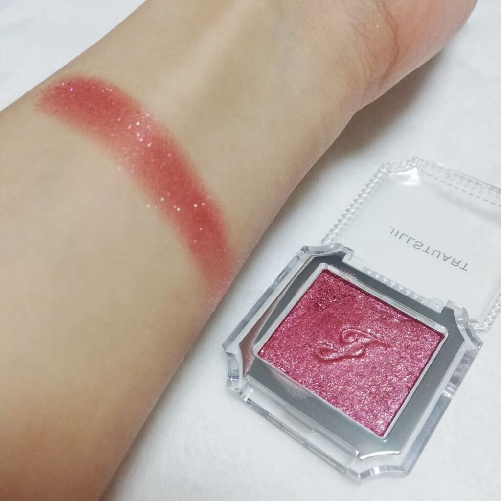 アイコニックルック アイシャドウ/JILL STUART/単色アイシャドウを使ったクチコミ(2枚目)