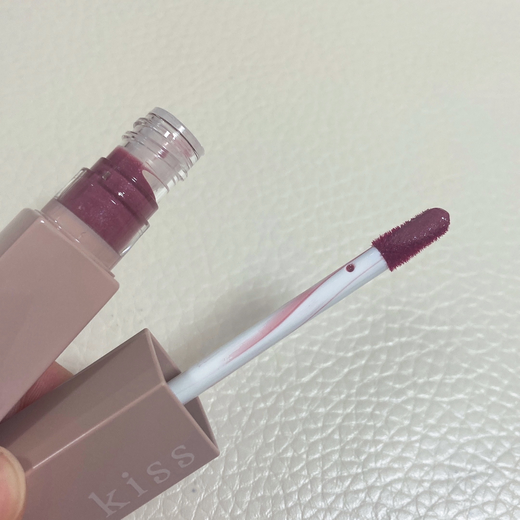 リップアーマーⅩ X07 星屑シノワズリ/KiSS/口紅を使ったクチコミ（3枚目）