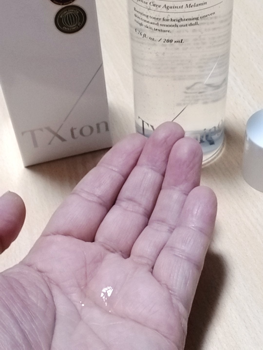 さよこ on LIPS 「#PR#VT#TXトーニング #40万個突破#肌悩み打破朝晩、..」(3枚目)