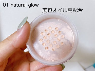 グロウインオイル ルースパウダー  01 natural glow/JILL STUART/ルースパウダーを使ったクチコミ（2枚目）