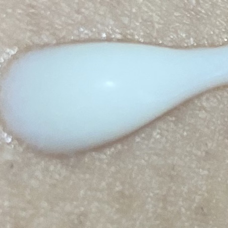 UV  アスリズム　スキンプロテクトエッセンス/ビオレ/日焼け止めローションを使ったクチコミ（2枚目）