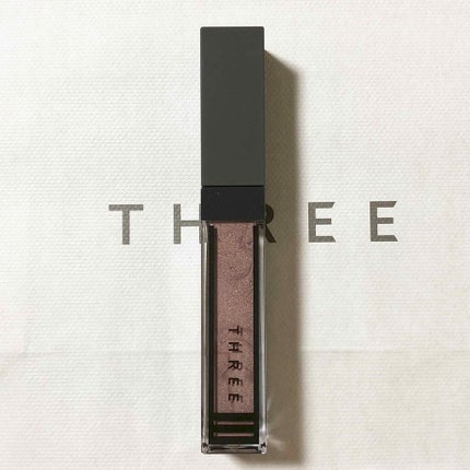 ウイスパーグロスフォーアイ/THREE/リキッドアイシャドウを使ったクチコミ(1枚目)