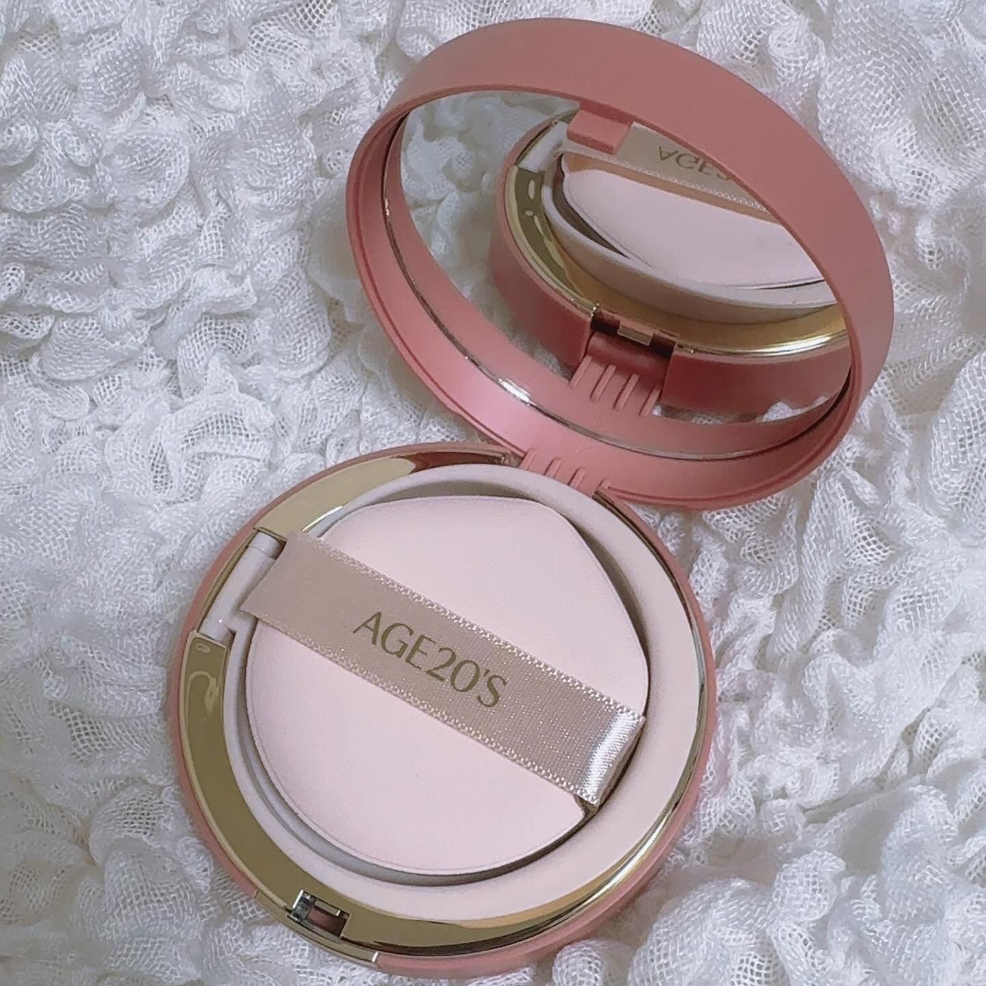 ヴェールヌーディ エッセンスパクトグロウ/AGE20’s/クリーム・エマルジョンファンデーションを使ったクチコミ（3枚目）