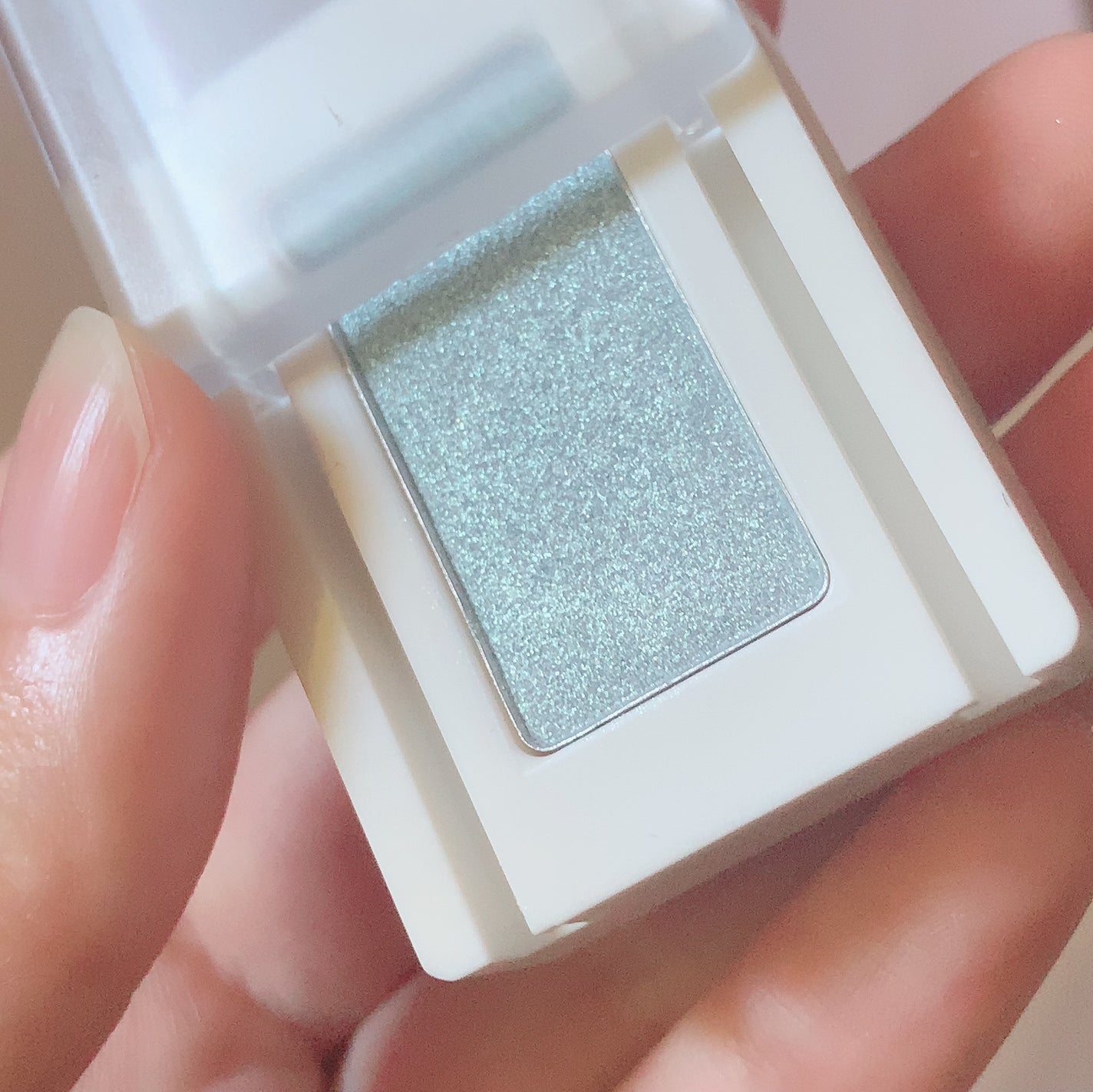 麻雀アイシャドウ/和粧/単色アイシャドウを使ったクチコミ(2枚目)