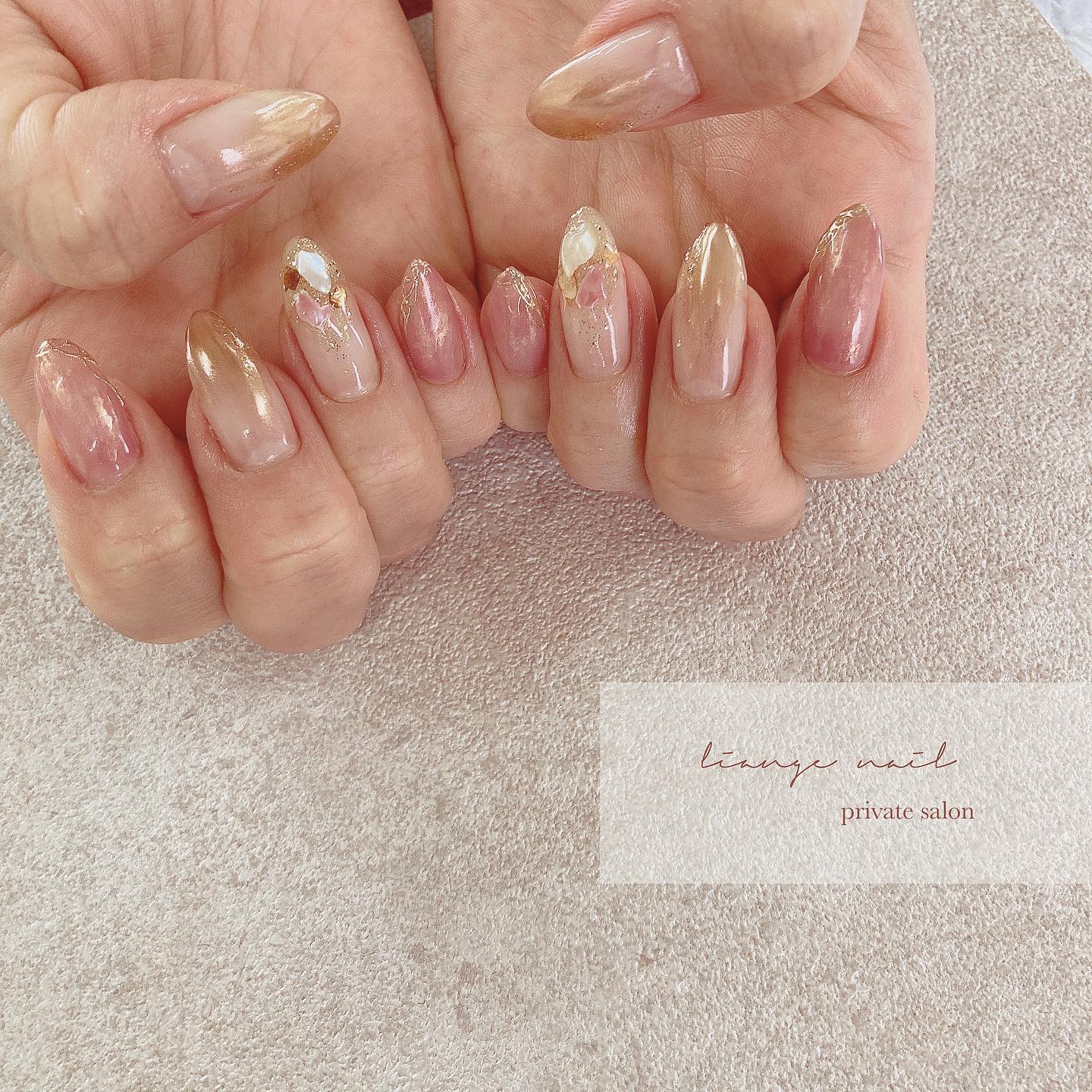 #リアンジェネイル,#柏ネイル,#ネイル,#ニュアンスネイル,#大人ニュアンスネイル,#秋ネイル,#冬ネイル,#シェルネイル,#ミラーネイルのネイルデザイン