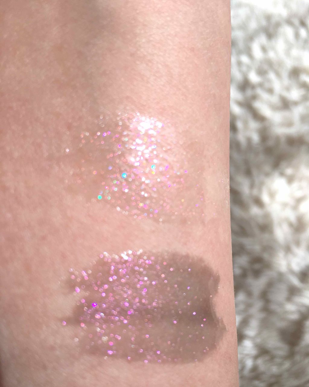 LIP38℃ +UnFrame<ホログラフィック>/UZU BY FLOWFUSHI/リップグロスを使ったクチコミ(4枚目)