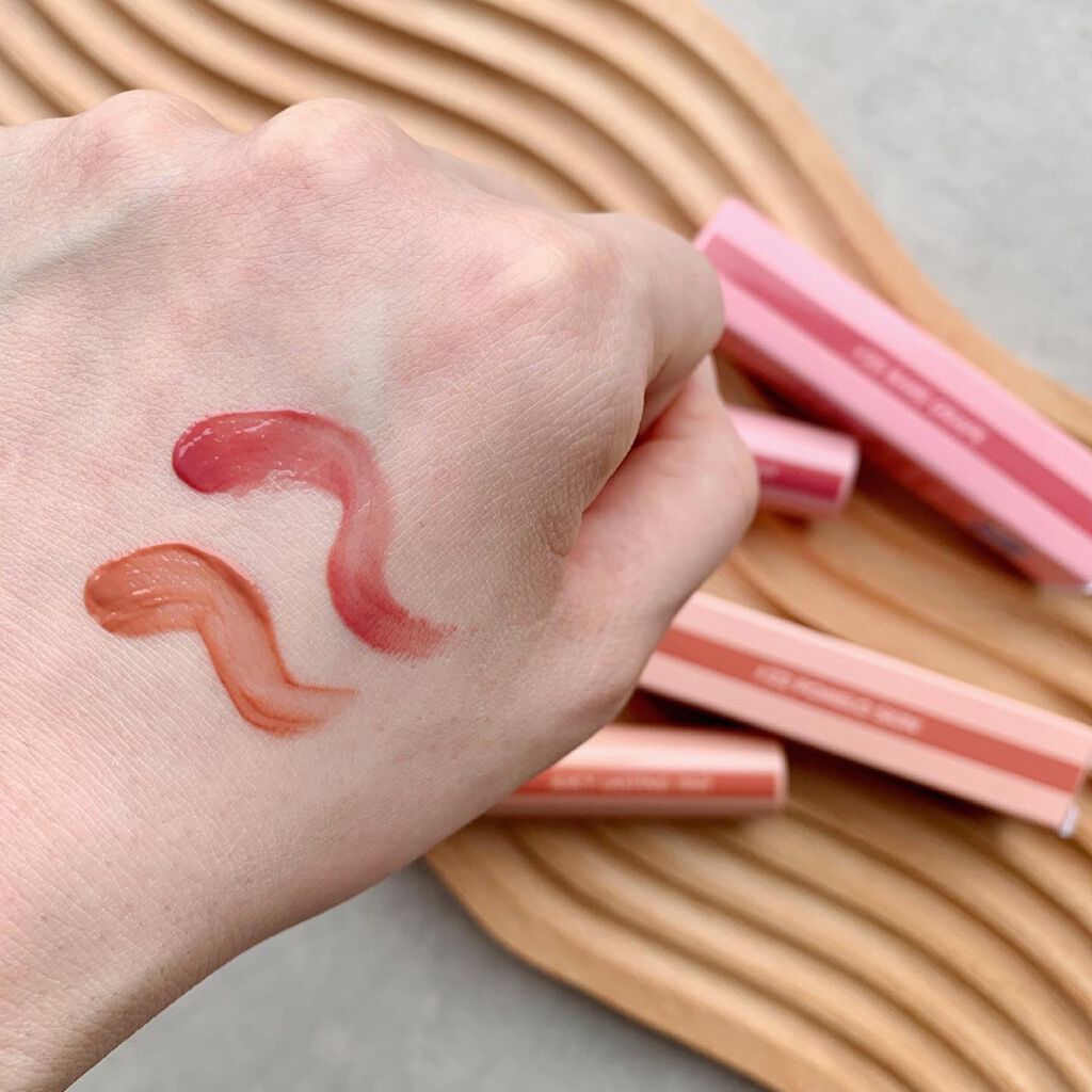 ジューシーラスティングティント/rom&nd/リップティントを使ったクチコミ(2枚目)