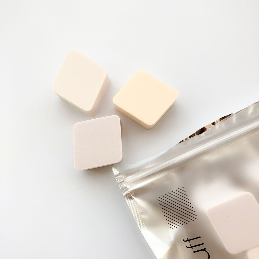 メイクアップスポンジ ダイヤモンド型/DAISO/パフ・スポンジを使ったクチコミ（1枚目）