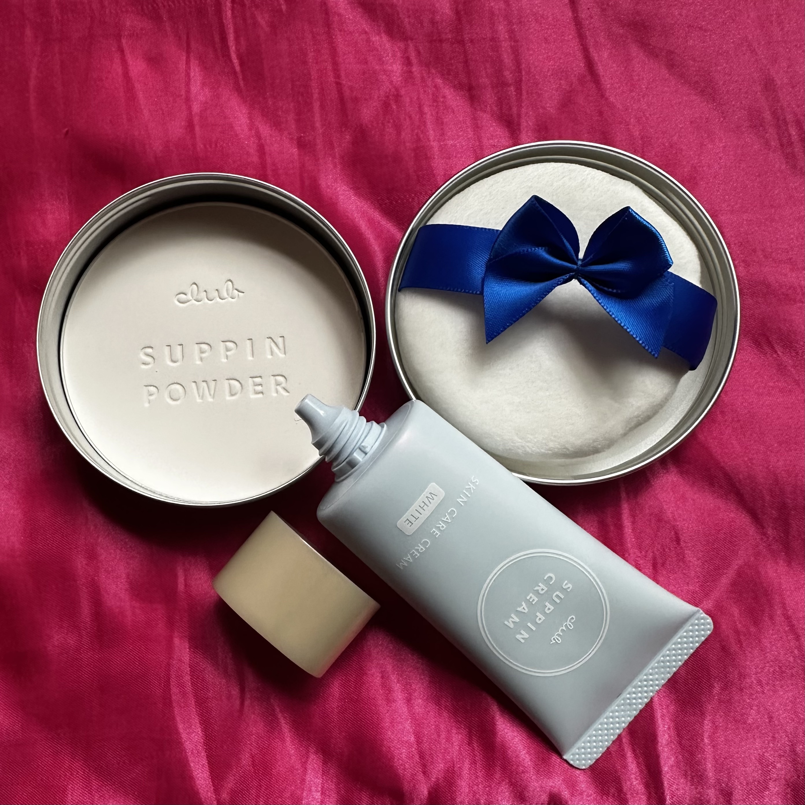 すっぴん ホワイトニングパウダーA/クラブ/プレストパウダーを使ったクチコミ（1枚目）