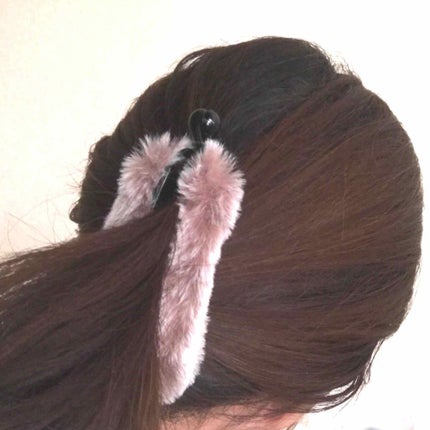 ふらんきんせんす(ふらん)イエベ秋 on LIPS 「もふもふなバナナクリップ。スリコで全3色売ってましたよ😀冬髪長..」(2枚目)