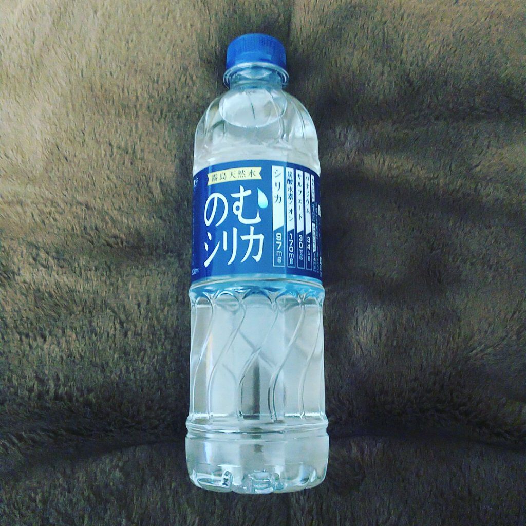 霧島天然水 のむシリカ/極選市場/ミネラルウォーターを使ったクチコミ（1枚目）