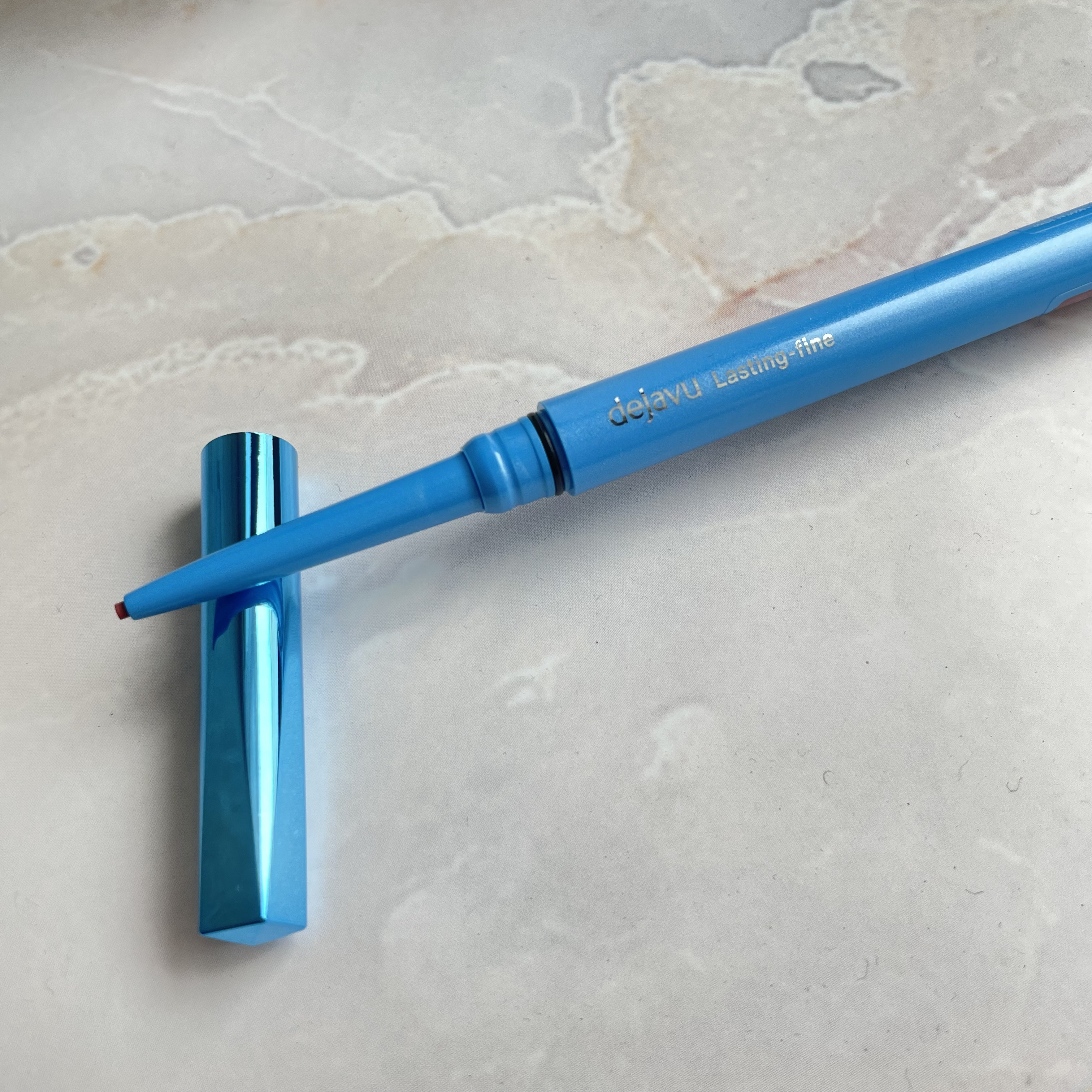 「密着アイライナー」極細クリームペンシル/デジャヴュ/ペンシルアイライナーを使ったクチコミ（3枚目）