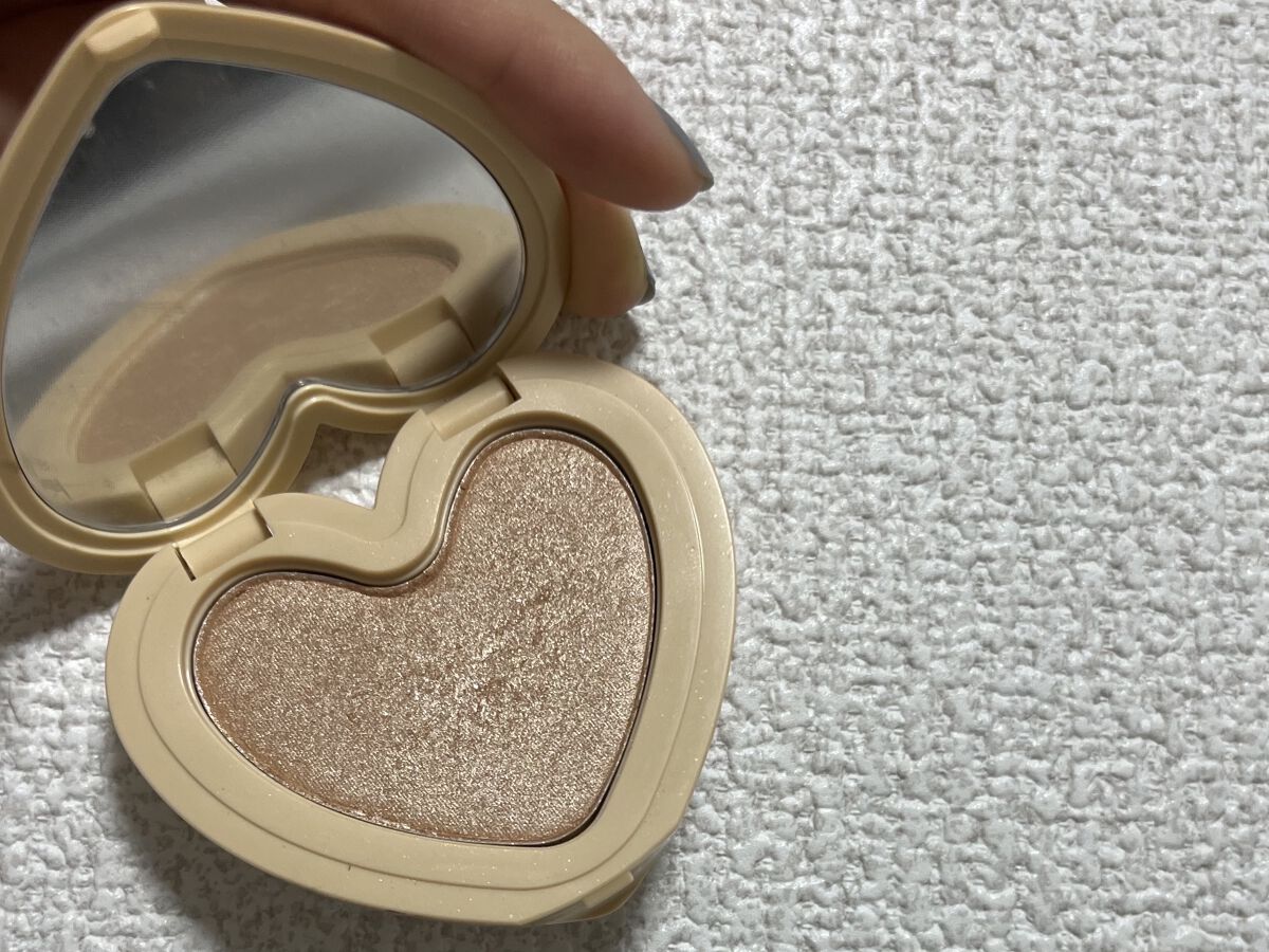 ラブビーム グロウ/lilybyred/パウダーハイライトを使ったクチコミ（2枚目）