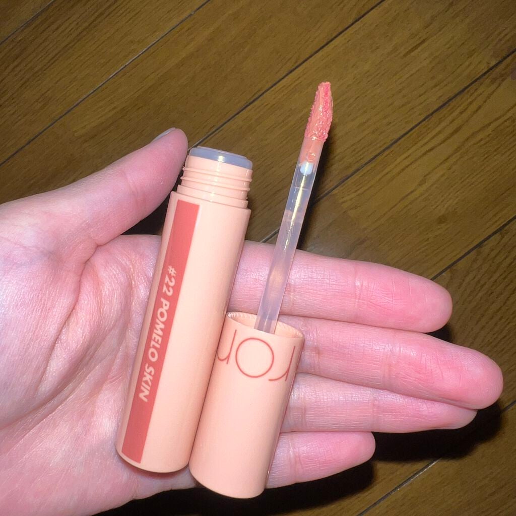 ジューシーラスティングティント/rom&nd/リップティントを使ったクチコミ(3枚目)