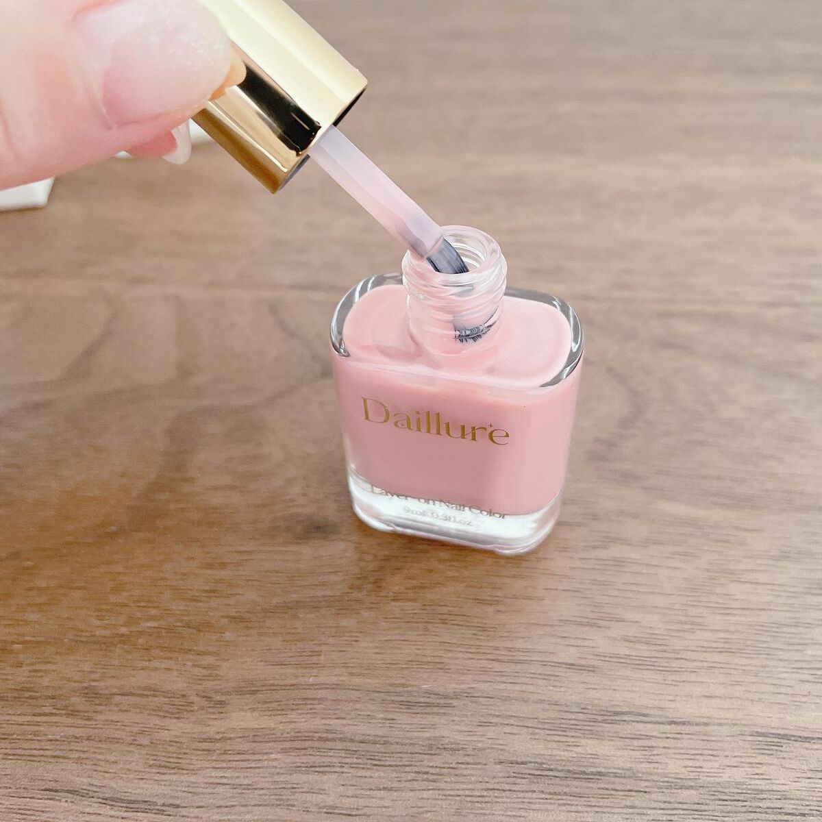 試してみた】Layer-on Nail Color／Daillure | LIPS