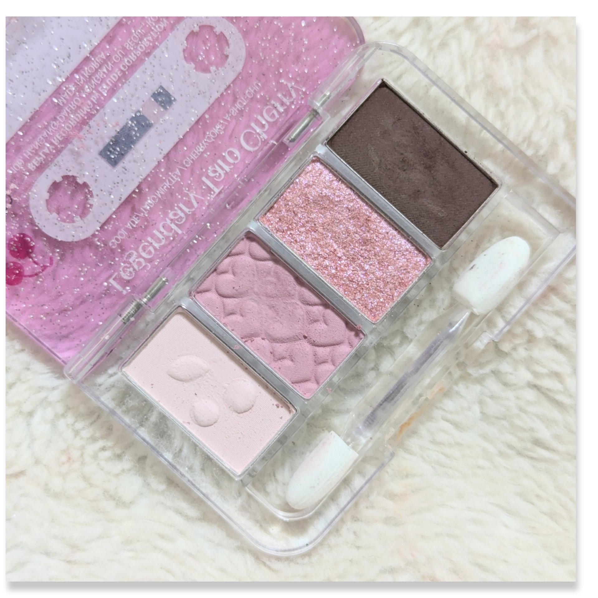 プレイカラーアイズミニ　リプレイコレクション レジェンダリーチェリー/ETUDE/アイシャドウパレットを使ったクチコミ（3枚目）