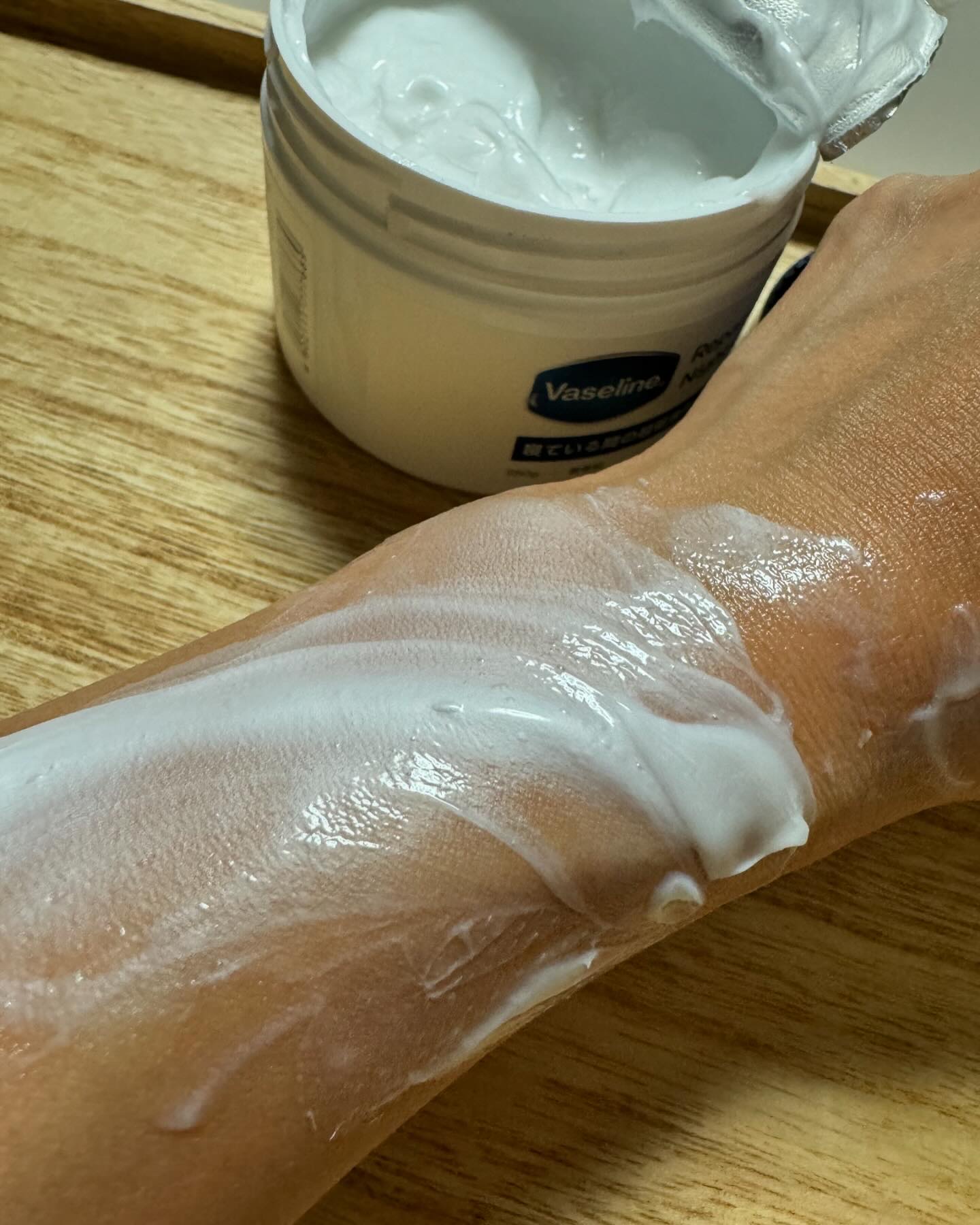 ヴァセリンリペアクリームナイトケア/ヴァセリン/ボディクリームを使ったクチコミ（3枚目）