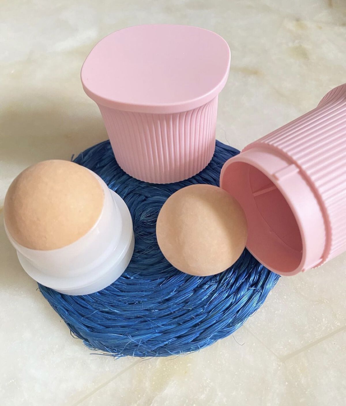 転がすあぶらとり紙/VALL/その他化粧小物を使ったクチコミ（3枚目）