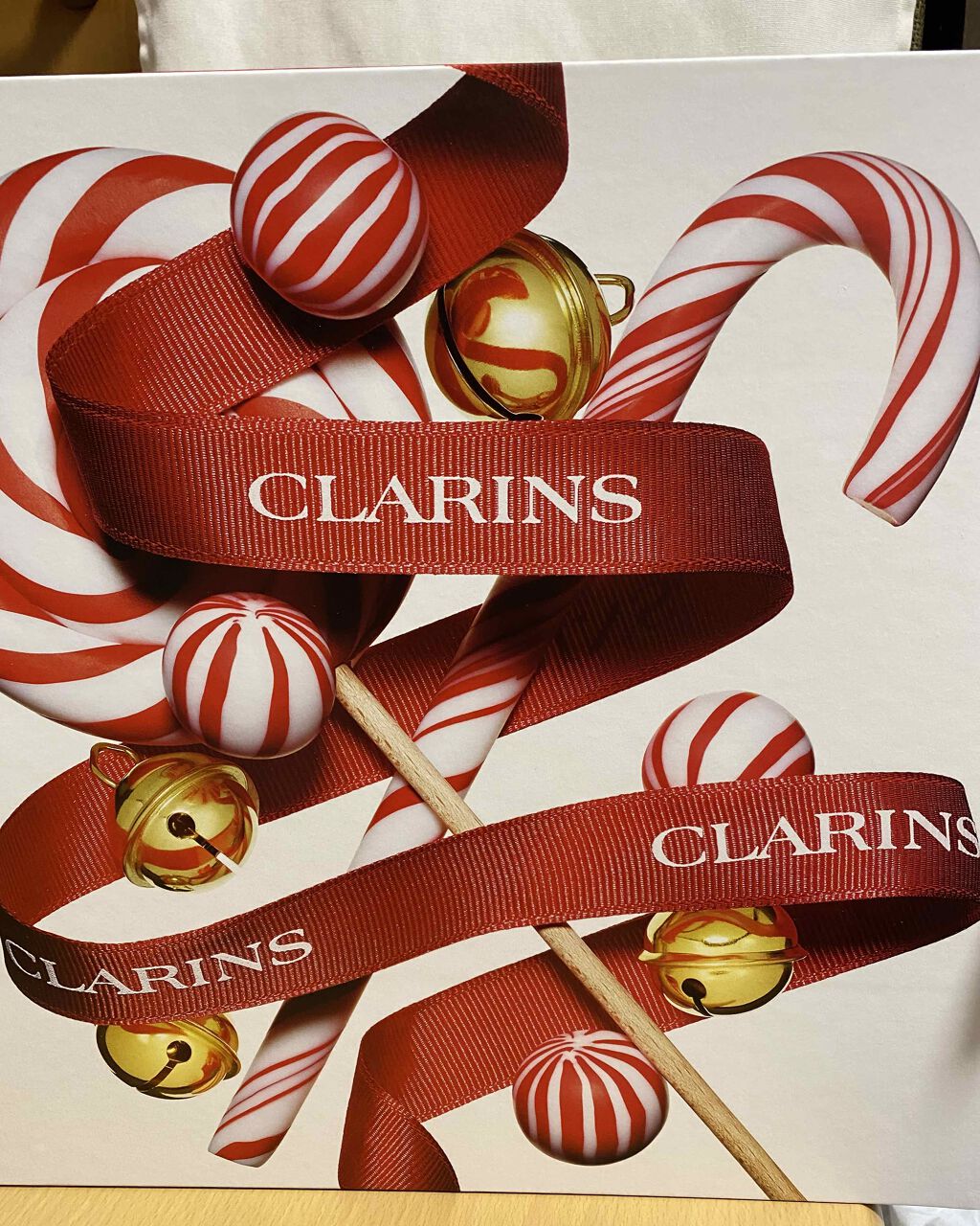 眞城 on LIPS 「クラランスの海外版アドベントがやばすぎました。※これから買う方..」(1枚目)