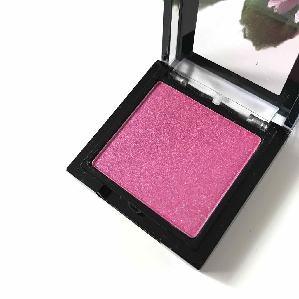 シングルアイシャドウ/マリブビューティー/単色アイシャドウを使ったクチコミ（2枚目）