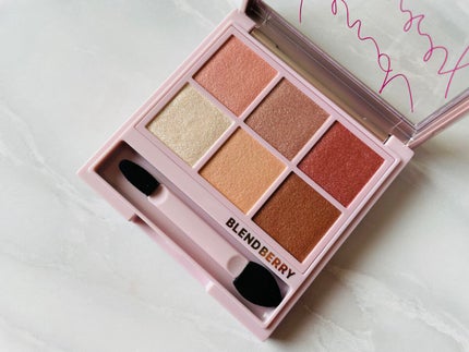 オーラクリエイション/BLEND BERRY/アイシャドウパレットを使ったクチコミ(1枚目)