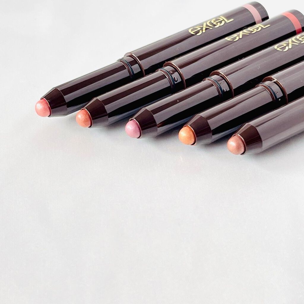 グリームオンフィットシャドウ/excel/スティックアイシャドウを使ったクチコミ(2枚目)