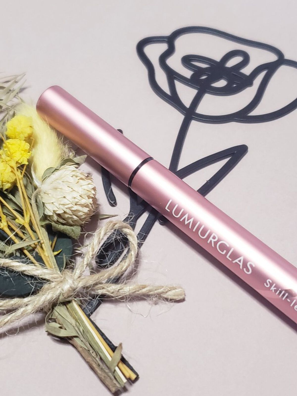 スキルレスライナー/LUMIURGLAS/リキッドアイライナーを使ったクチコミ(1枚目)