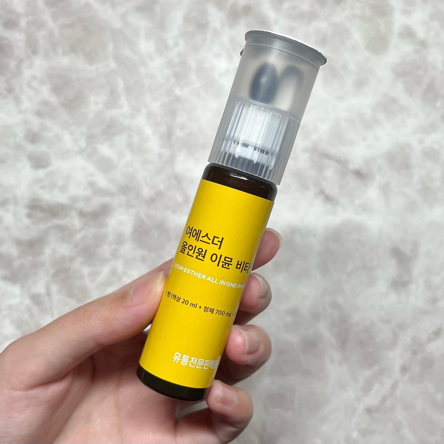 ヨエスターオールインワンイミューンビタミンショット20/ESTHER FORMULA/健康サプリメントを使ったクチコミ（2枚目）