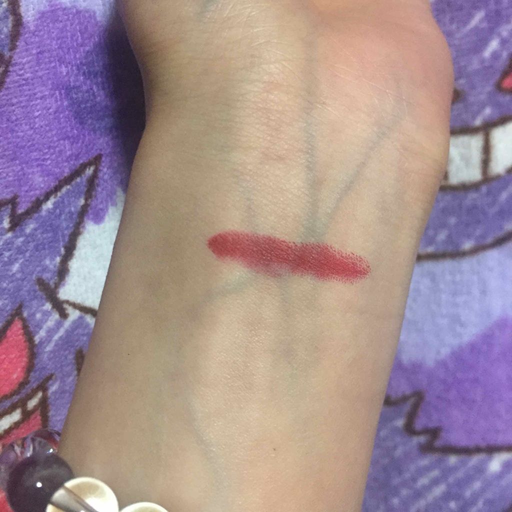 カラーセンセーショナル リップスティック C/MAYBELLINE NEW YORK/口紅を使ったクチコミ(2枚目)