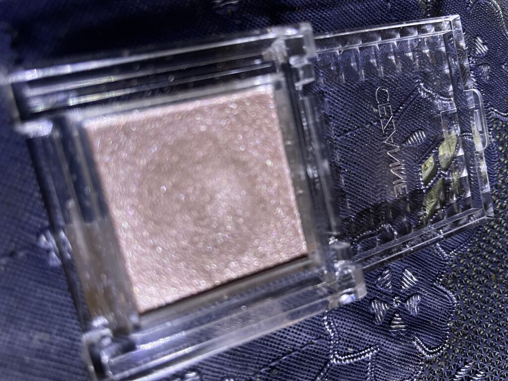 シングルカラーアイシャドウ/CEZANNE/単色アイシャドウを使ったクチコミ（3枚目）