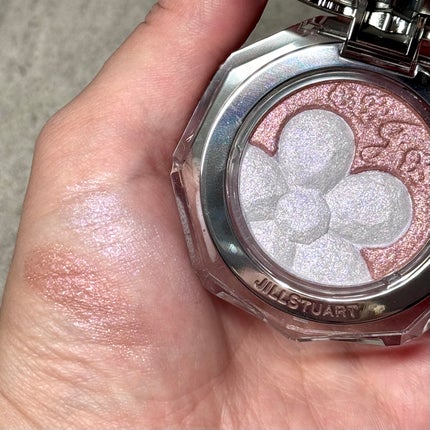 ジルスチュアート クリスタルブルーム ペタルクチュールアイズ デュオ/JILL STUART/アイシャドウパレットを使ったクチコミ(8枚目)