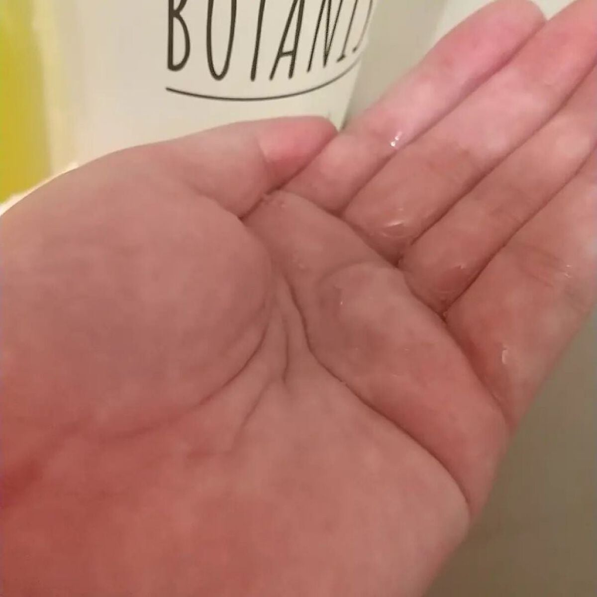 ボタニカルボディソープ モイスト(オレンジ&ピオニー)/BOTANIST/ボディソープを使ったクチコミ(3枚目)