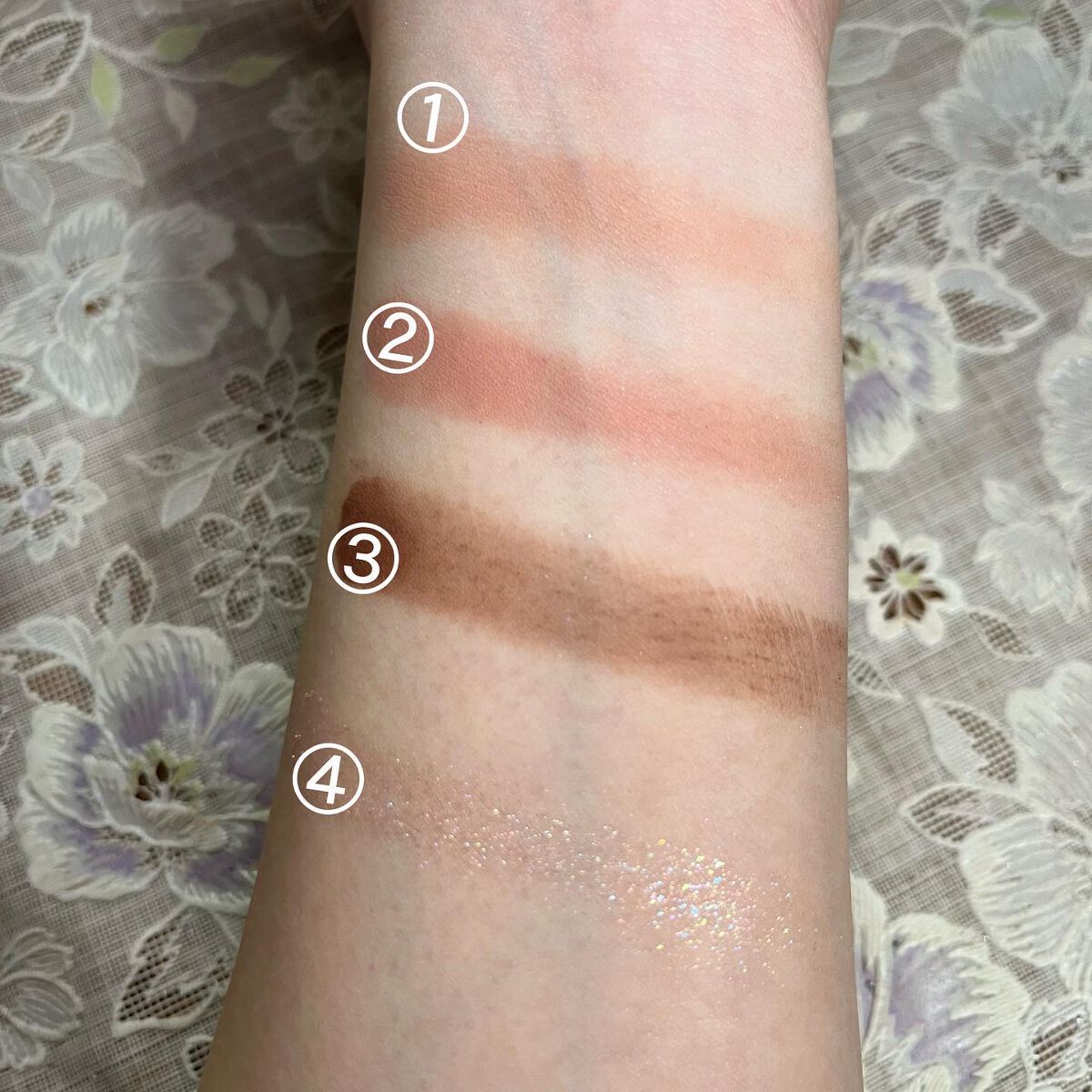 パフ・デ・チーク/MAJOLICA MAJORCA/パウダーチークを使ったクチコミ(4枚目)