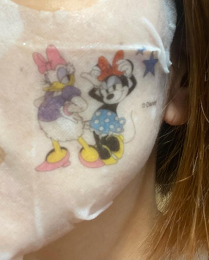 レモン on LIPS 「こちらは、可愛いディズニーデザインシリーズのマスクです。一つ目..」(3枚目)
