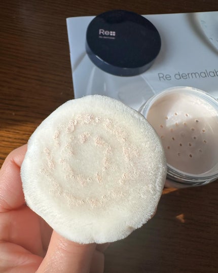 モイストクリアパウダーUV/Re dermalab/ルースパウダーを使ったクチコミ(4枚目)