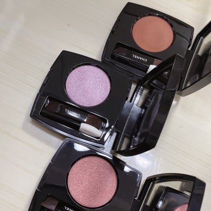 オンブル エサンシエル/CHANEL/単色アイシャドウを使ったクチコミ(1枚目)