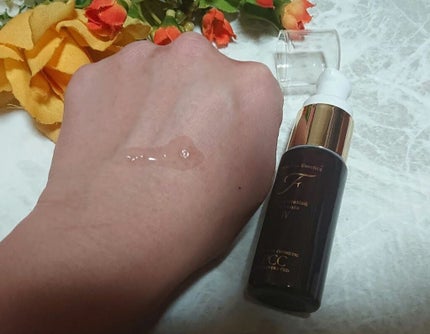 PCCプレミアムエッセンスFIV/PCCアンチエイジングブランド/美容液を使ったクチコミ(2枚目)