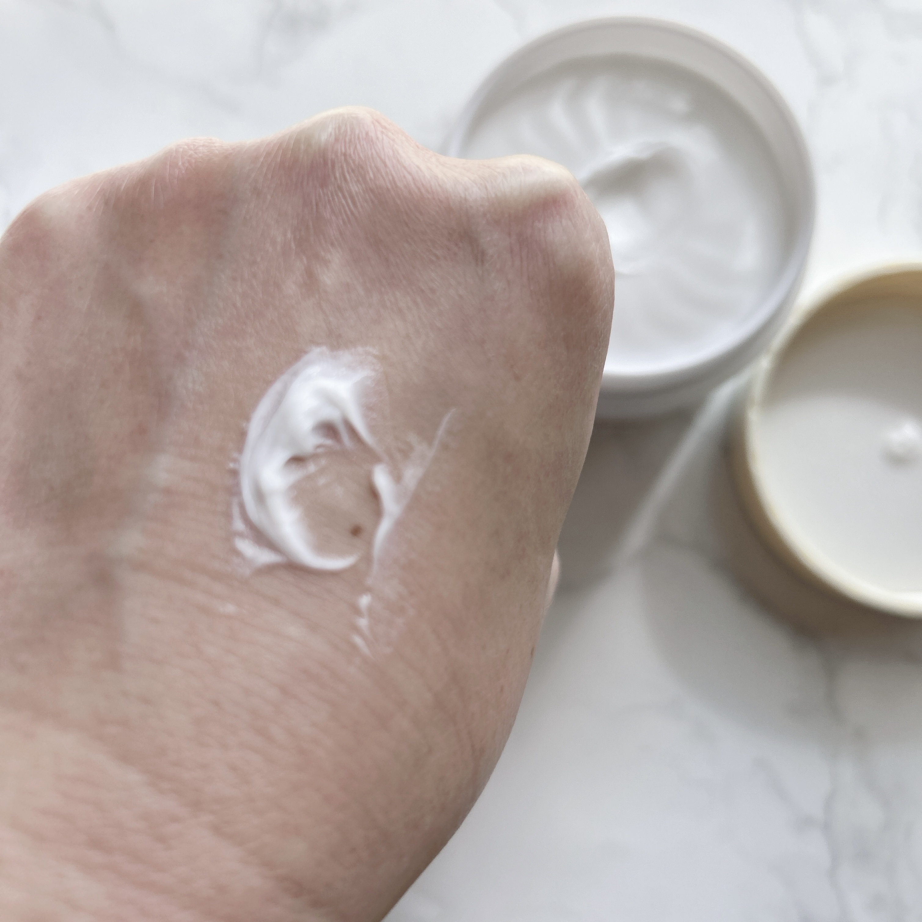 モイストリッチマスククリーム /世田谷コスメ/化粧下地を使ったクチコミ（3枚目）