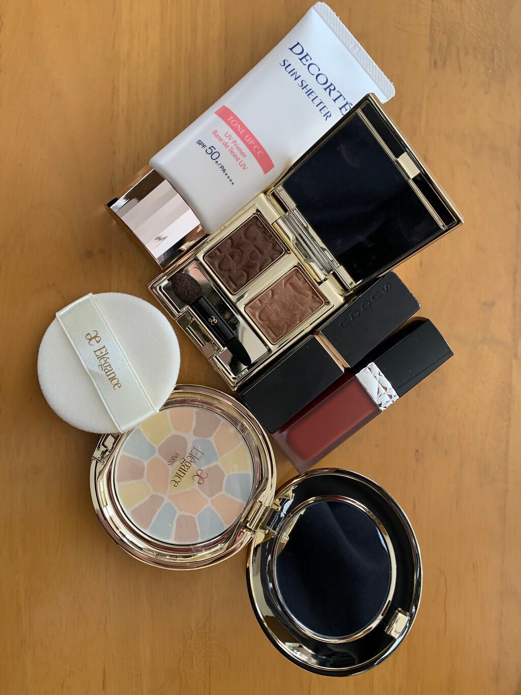 ラ プードル オートニュアンス/Elégance/プレストパウダーを使ったクチコミ(1枚目)