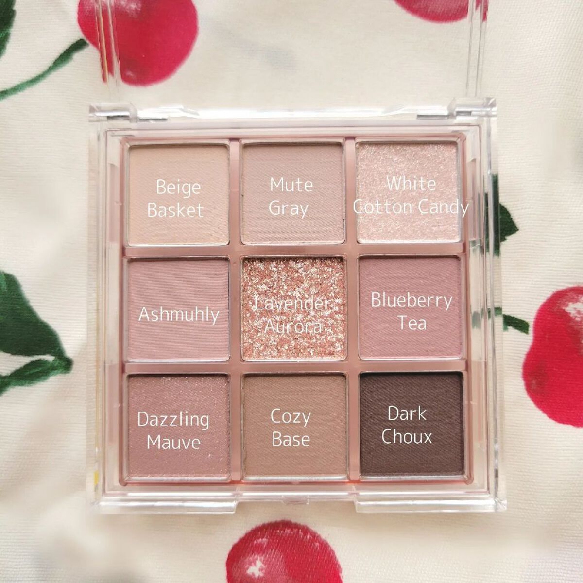 KEYBO FALL IN LOVE SHADOW PALETTE/keybo/アイシャドウパレットを使ったクチコミ（2枚目）