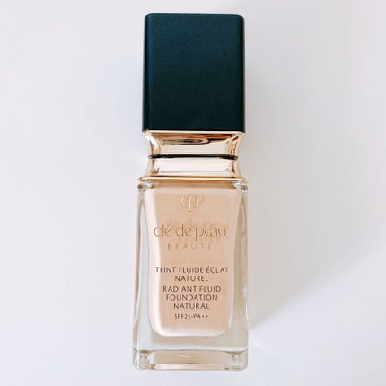 クレ・ド・ポー ボーテ タンフリュイドエクラ ナチュレル/クレ・ド・ポー ボーテ/リキッドファンデーションを使ったクチコミ(2枚目)