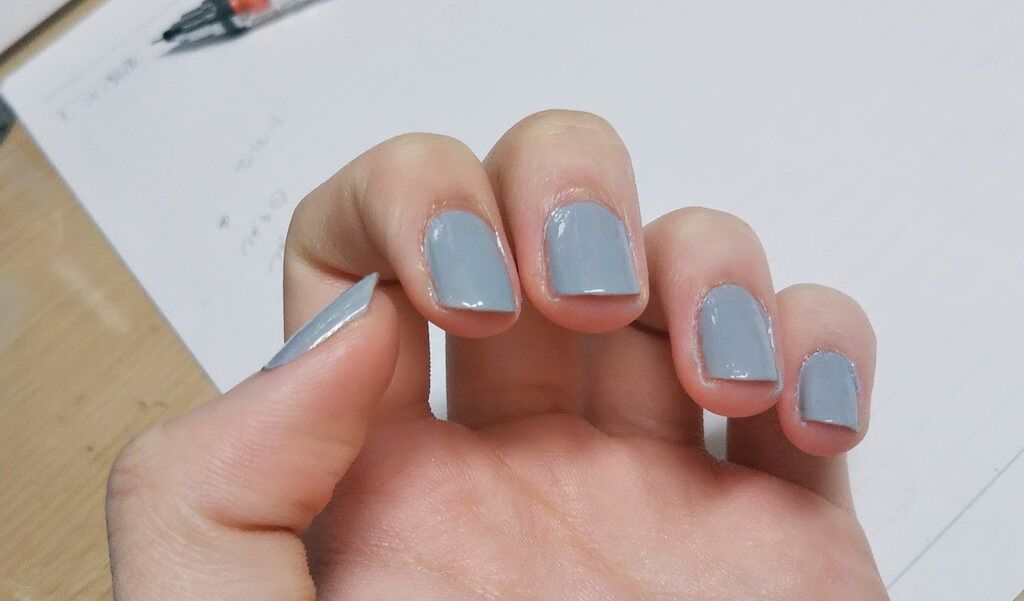 ピールオフマニキュア/DAISO/マニキュアを使ったクチコミ（3枚目）