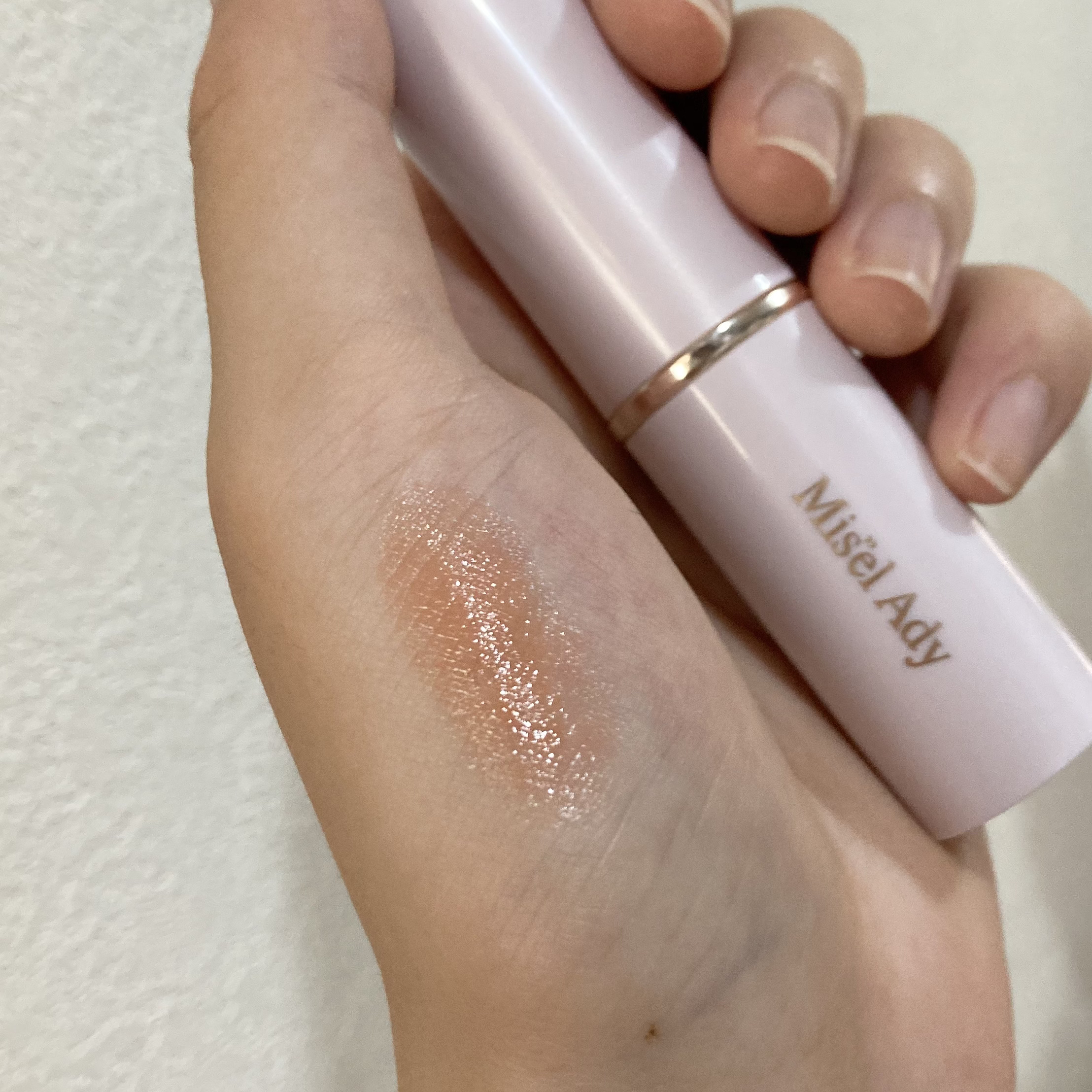 シアーグロウスティック チークカラー 01 ヌードオレンジ/ミゼルエディ/ジェル・クリームチークを使ったクチコミ（2枚目）