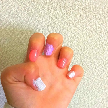 🌷雑談🌷
家に帰ってきました！😘
家に帰ってきてから、ニットネイル頑張りました💦💅
初心者なので、はみ出しちゃったりして、大変でした😢👀
まだ片手だけですが、ご覧いただけたら幸いです❣️

#ゆーきのお